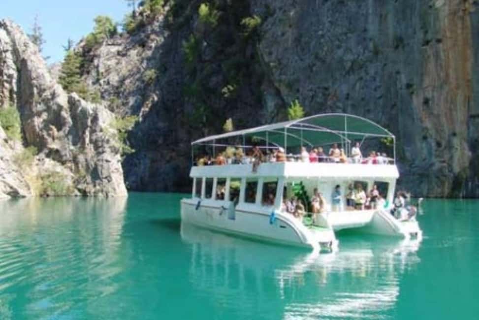 Antalya (İl) içindeki Antalya/Side: Tekne Turu ve Öğle Yemeği ile Yeşil Kanyon Günübirlik Gezisi etkinliğinin tedarikçi tarafından yüklenen 4 no'lu görseli
