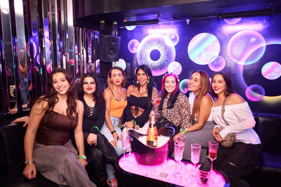 image n.3 of The Original Shoreditch Pub Crawl London activity in London, uploaded by supplier