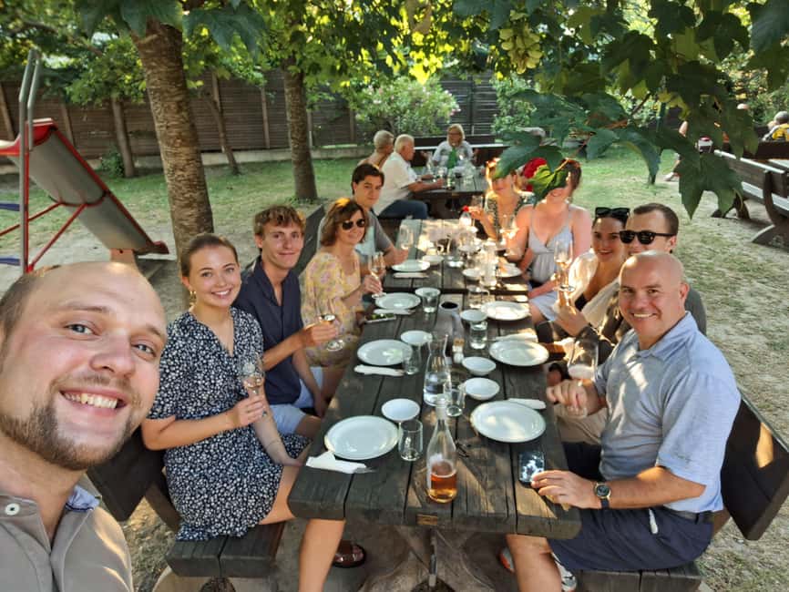 Bild Nr. 9 von Von Wien aus: Halbtagestour durch die Weinberge mit Mahlzeit Aktivität in Wien, hochgeladen vom Anbieter