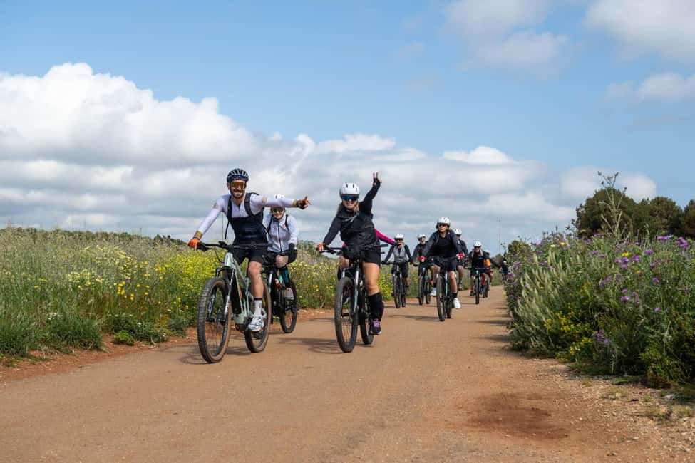 Immagine nº 21 di Tour autoguidato in EBIKE da Lecce, Grotta della Poesia, Otranto - 50 km attività a Otranto, caricata dal fornitore