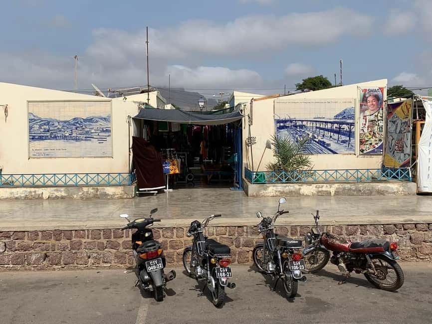 image n.10 of Mindelo Cultural: city tour with traditional music activity in Mindelo, uploaded by supplier