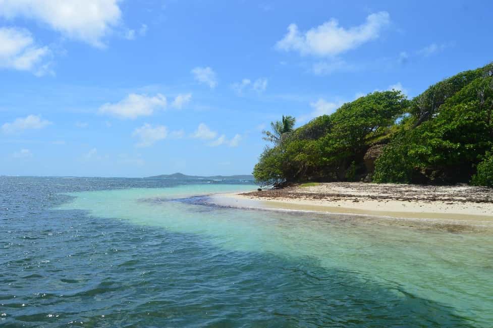 image n.6 of Josephine's Bathtub and Îlets du François boat trip activity in Le Robert, uploaded by supplier