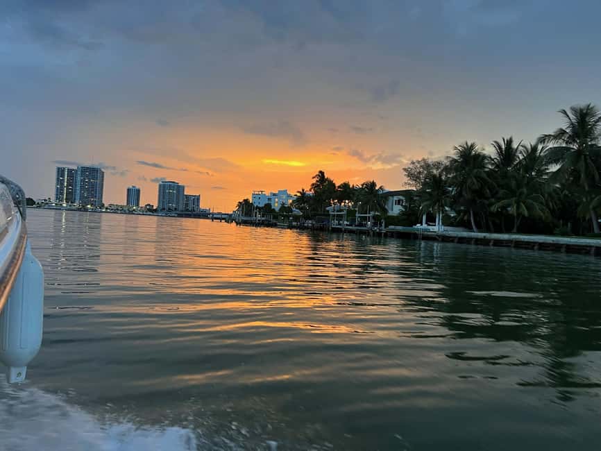 bild nr.12 av Miami Beach: Privat båttur med kapten och champagne aktivitet i Miami, uppladdad av arrangören