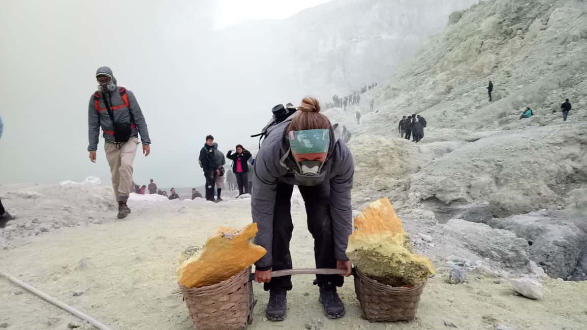 Rus pornosini tomosha qiling: uchta shifokor bemorni tekshirmoqda. Balxash foto porno