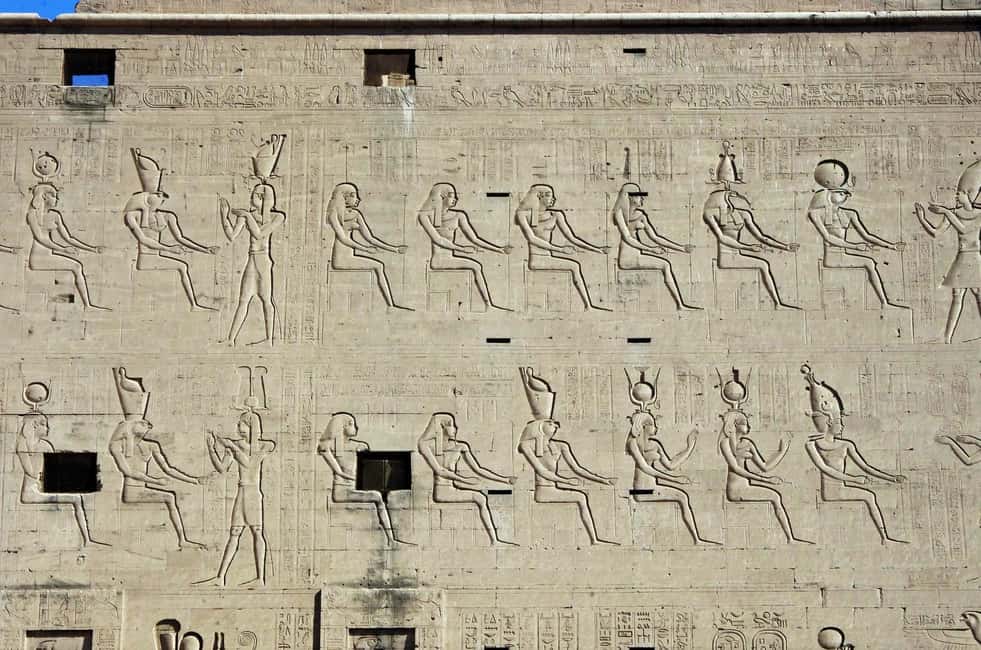 imagem n.17 de De Luxor: Excursão particular aos templos de Edfu e Kom Ombo e almoço atividade em Edfu, carregada pelo fornecedor