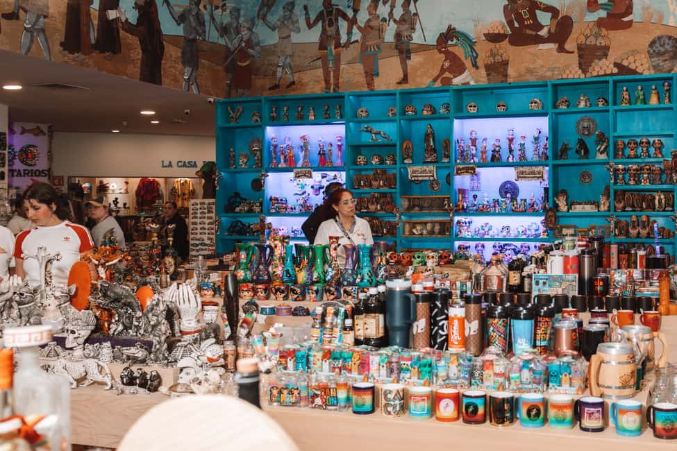 image n.28 of Cancun Guided Sightseeing El Meco Site, Letters and Shopping activity in Cancún, uploaded by supplier
