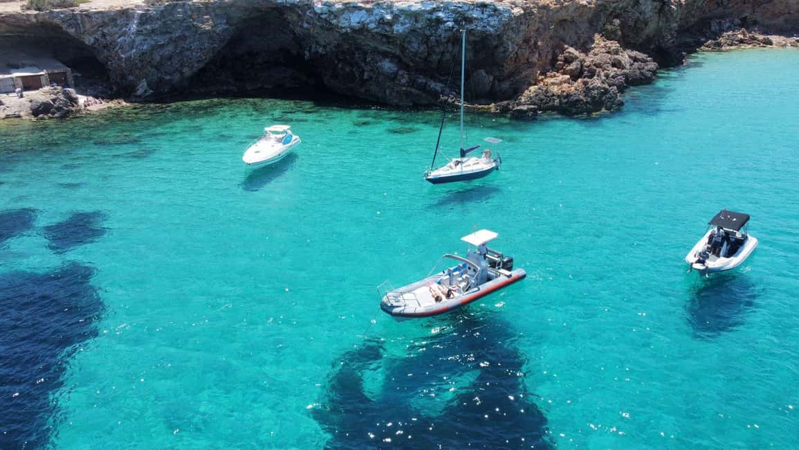 image n.7 of Ibiza: SpeedBoat trip to Atlantis & Es Vedra Snorkel+Paddle activity in Sant Josep de sa Talaia, uploaded by supplier