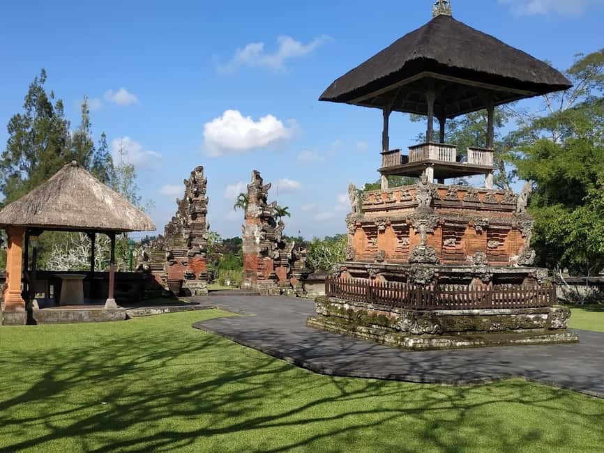image n.7 of Bali: Half Day Tanah Lot Sunset with Taman Ayun, Batu Bolong activity in Bali, uploaded by supplier