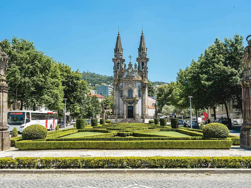 image n.21 of From Porto: Braga and Guimarães Day Trip with Lunch activity in Guimaraes, uploaded by supplier