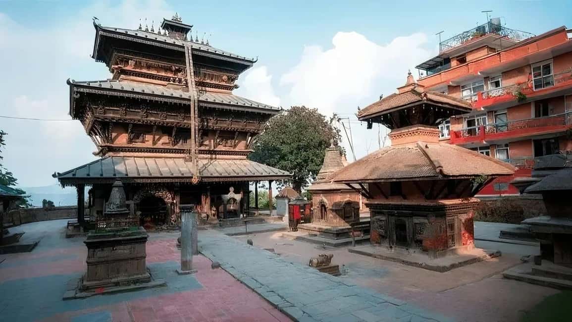 imagen n.º 1 de Katmandú: Kirtipur, Baishdhara, Swayambhu, Estupa de Boudha actividad en Katmandú, subida por el proveedor
