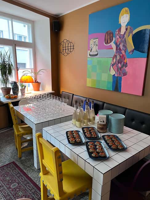 Immagine nº 19 di Tallinn: tour a piedi tra cibo e storia attività a Tallinn, caricata dal fornitore