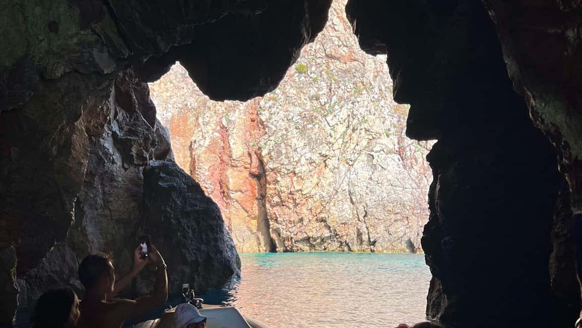 Bild Nr. 13 von Buggerru: Halbtagestour mit dem Schlauchboot an der Südküste Sardiniens Aktivität in Sardinien, hochgeladen vom Anbieter
