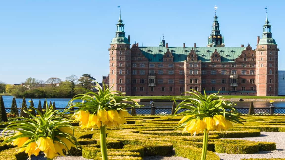 image n.11 of Castles of Kronborg and Frederiksborg from Copenhagen by Car activity in Helsingor, uploaded by supplier