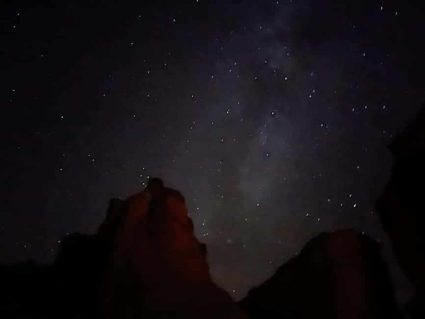 Image N°5 de Page : Randonnée nocturne et observation des étoiles dans le canyon de l'Antelope Valley activité à Page, Arizona, publiée par le prestataire
