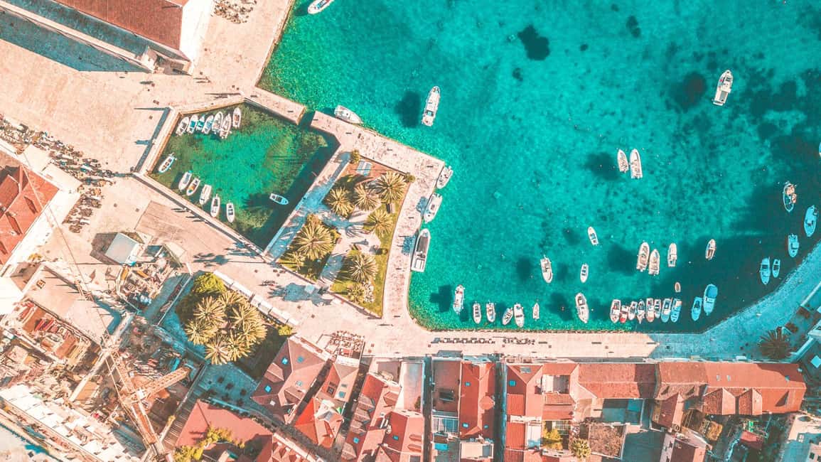 Image N°9 de Split : visite d'une jounée des 5 îles à la grotte bleue, Vis et Hvar activité à Split, publiée par le prestataire