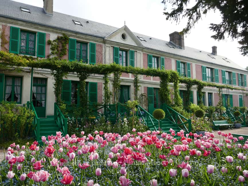 imaginea n.4 a activității Din Paris: Centrul McArthurGlen și vizită la casa lui Monet din Giverny în Paris, încărcată de organizator