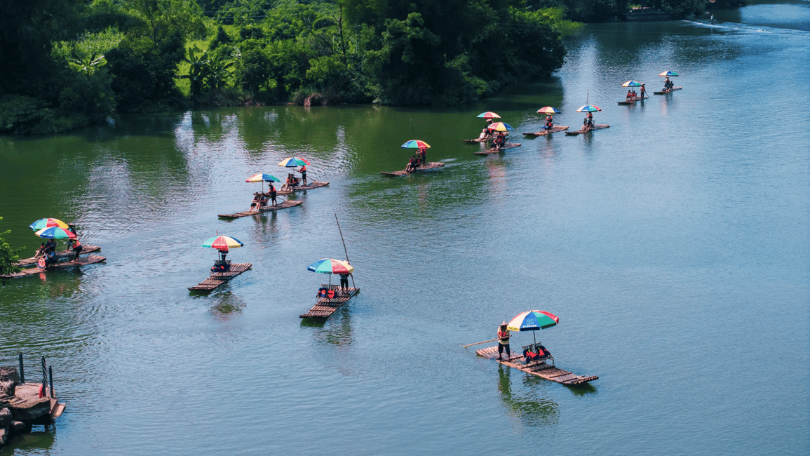 Bild Nr. 3 von Yangshuo: Yulong Fluss Bambus-Rafting Erlebnis Aktivität in Guilin, hochgeladen vom Anbieter