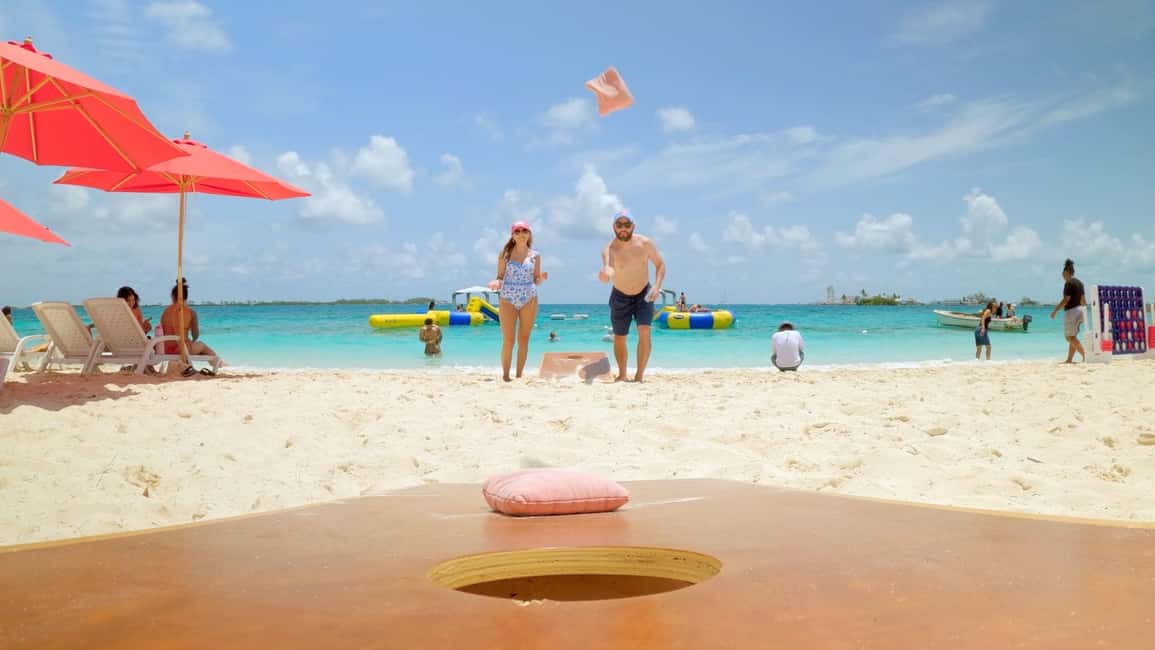 Image N°4 de Nassau : Cochons à la nage, plongée avec tuba et tour en bateau sur la plage activité à New Providence, publiée par le prestataire