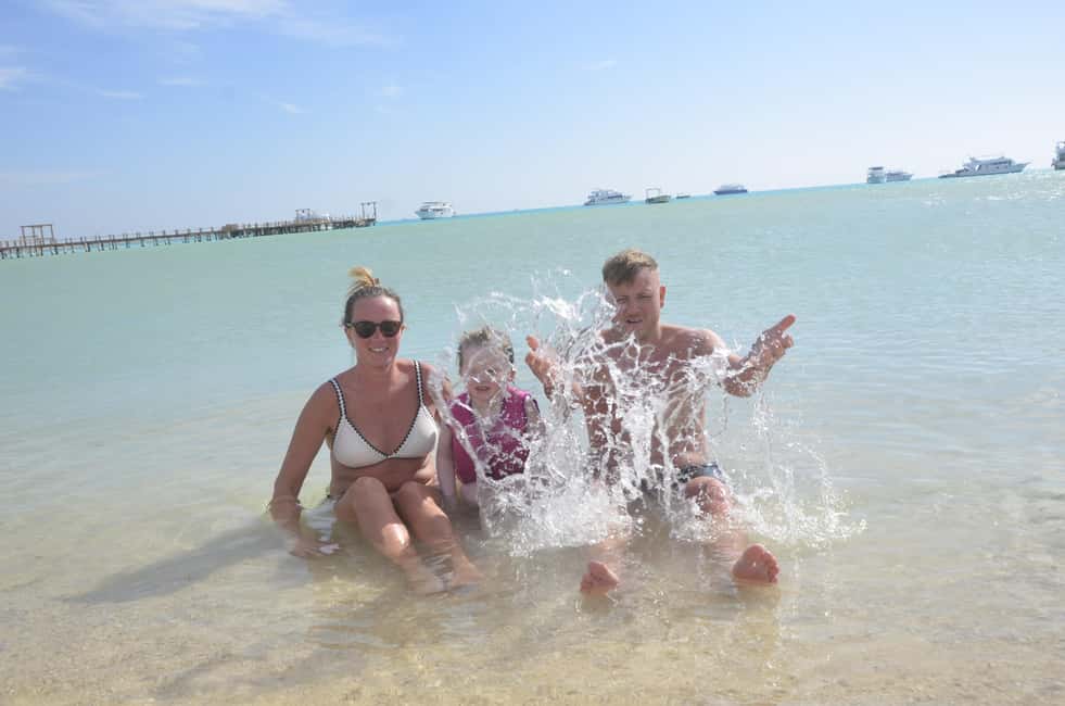 Immagine nº 27 di Hurghada: Escursione di un giorno a Orange Bay con sport acquatici e pranzo attività a Governatorato del Mar Rosso, caricata dal fornitore