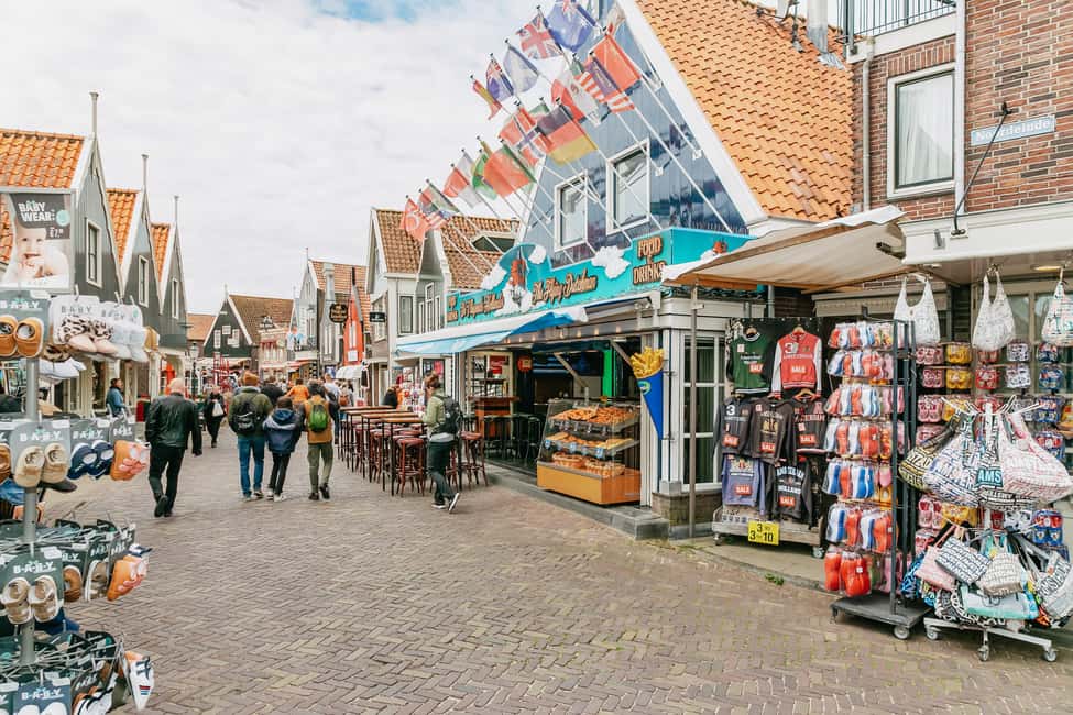 imagem n.20 de Amesterdão: Visita guiada aos moinhos de vento de Zaanse Schans e Volendam atividade em Zaandam, carregada pelo fornecedor
