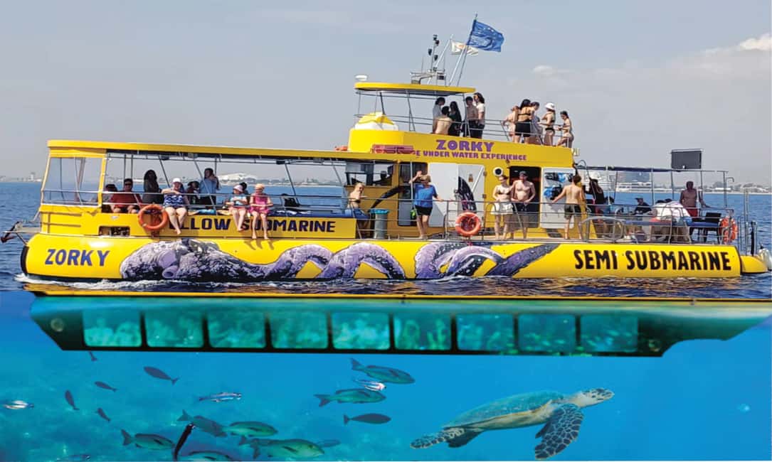 bild nr.2 av Larnaca: Yellow Submarine Swim Cruise med obegränsade drycker aktivitet i Larnaca, uppladdad av arrangören