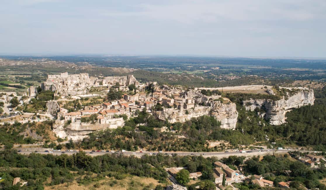 image n.3 of From Marseille: Arles, Les Baux & Saint-Rémy Full-Day tour activity in Les Baux-de-Provence, uploaded by supplier