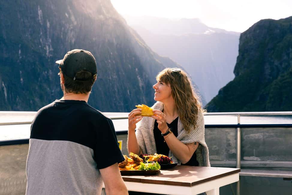 Obraz nr 1 z atrakcji Z Queenstown: Rejs po Milford Sound i 1-dniowa wycieczka autokarowa w Wyspa Południowa, przesłany przez organizatora