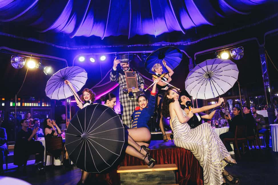 Viyana içindeki Mirage Vienna: Burlesque Spectacular - Akşam Yemeği Gösterisi etkinliğinin tedarikçi tarafından yüklenen 2 no'lu görseli