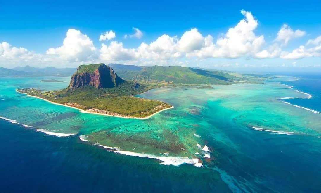 image n.4 of LeMorne Historic Mountain Picturesque Hike-UNESCO Recognised activity in Le Morne, uploaded by supplier