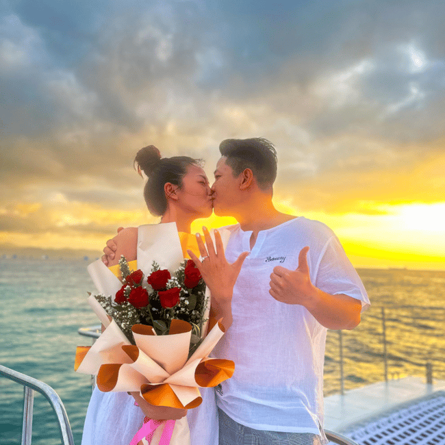 bild nr.9 av Boracay Sunset Cruise med RedWhale Party Yacht aktivitet i Catanduanes-provinsen, uppladdad av arrangören