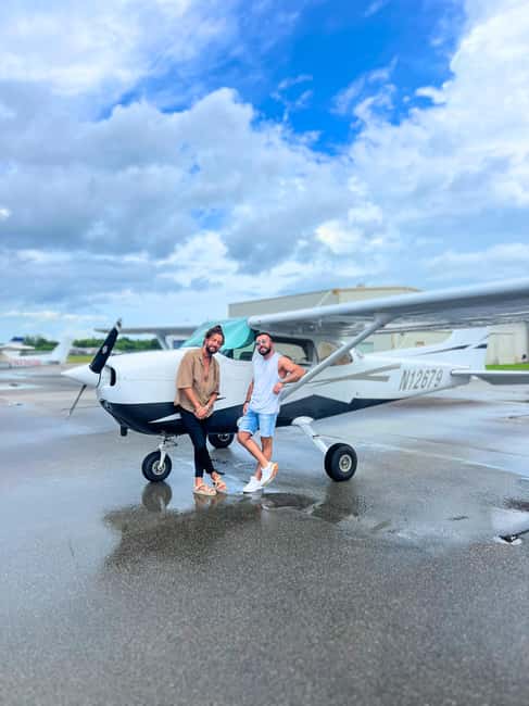 image n.42 of Miami Beach: South Beach Private Airplane Tour with Drinks activity in Miami, uploaded by supplier