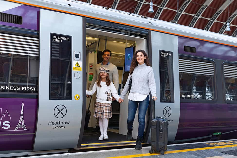 Image N°2 de Londres : Transfert en train express depuis/vers l'aéroport d'Heathrow activité à Londres, publiée par le prestataire