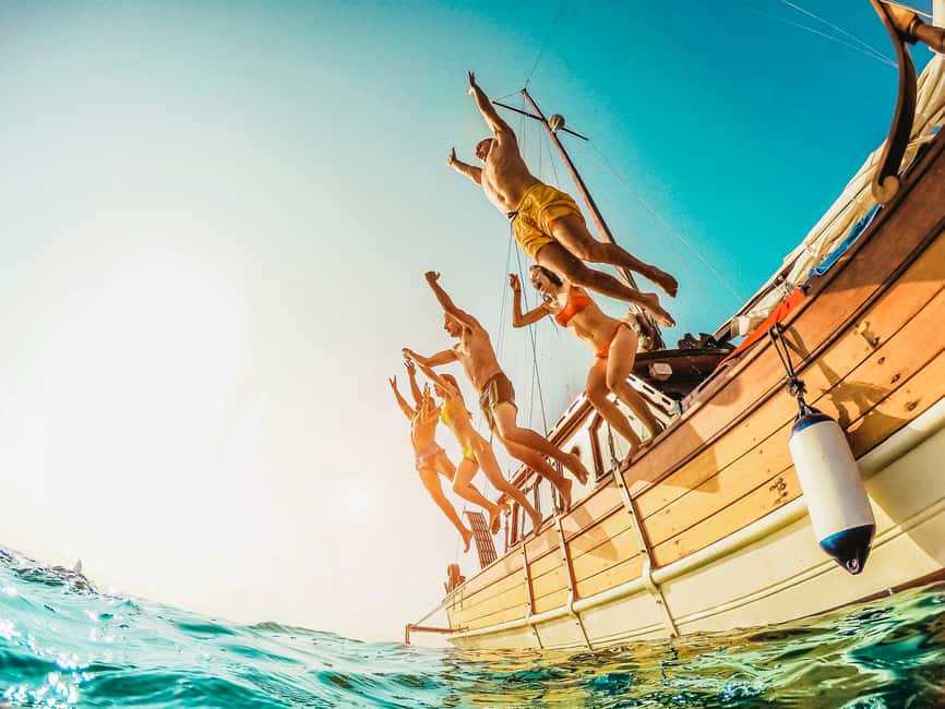 bild nr.4 av Amalfikusten och Positano: båttur med snorkling och drycker aktivitet i Furore, uppladdad av arrangören