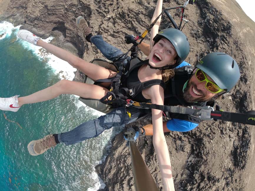 Immagine nº 7 di Lanzarote: Volo in parapendio tandem su Lanzarote attività a Caleta de Famara, caricata dal fornitore