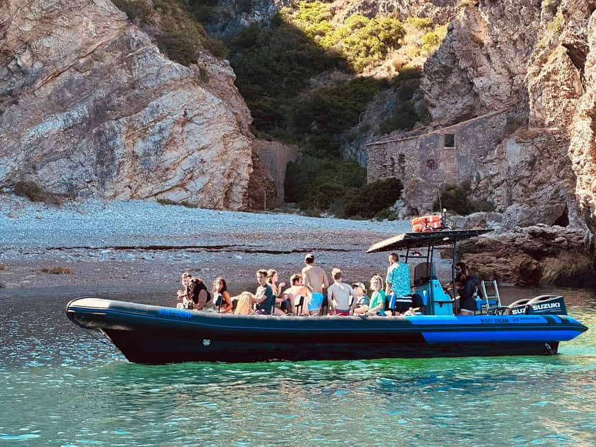 image n.4 of Sesimbra: Arrábida Beaches & Caves Boat Tour with Snorkeling activity in Sesimbra, uploaded by supplier