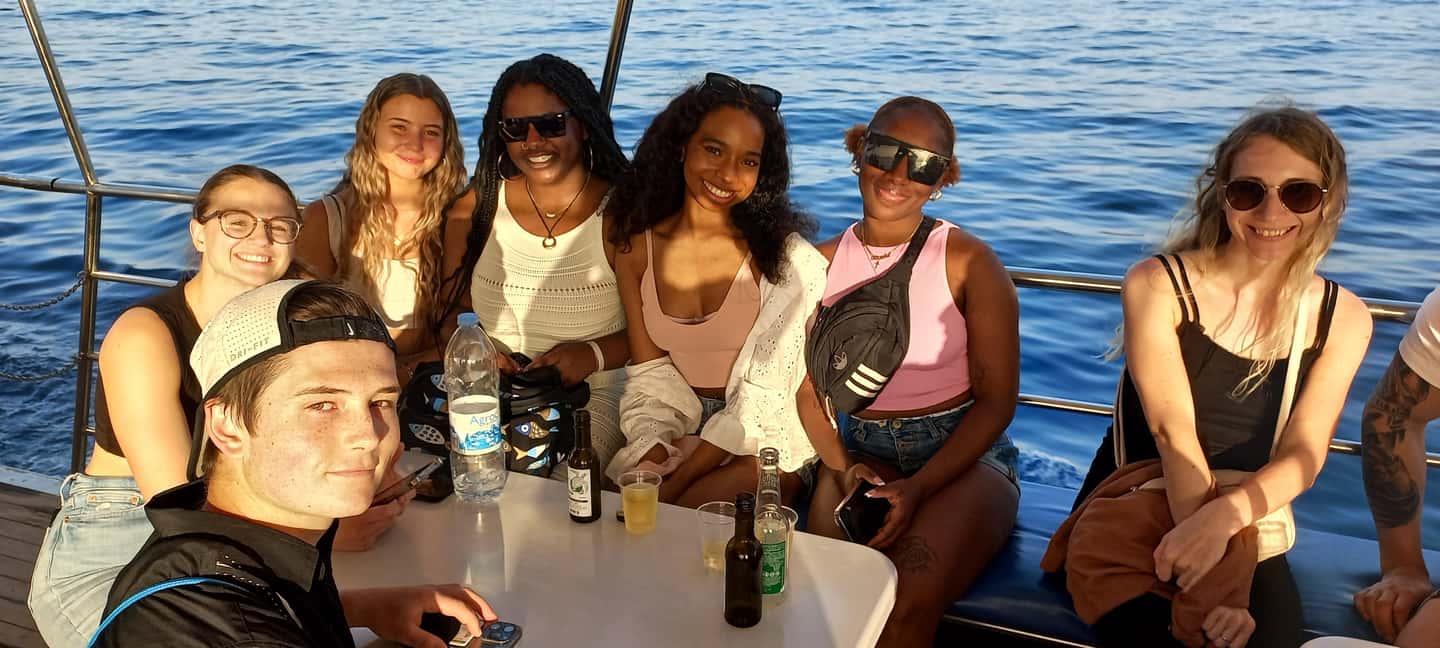 bild nr.9 av Larnaca: Yellow Submarine Swim Cruise med obegränsade drycker aktivitet i Larnaca, uppladdad av arrangören