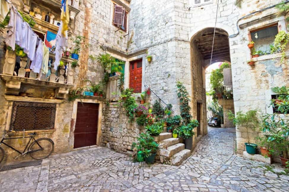 billede nr.4 af aktiviteten Fra Split: Speedbådstur til Den Blå Lagune, Šolta og Trogir i Trogir, uploadet af udbyder