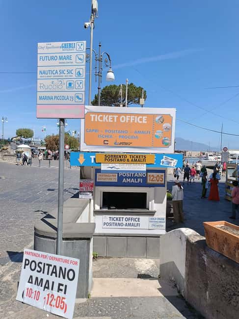 6. fotó – Sorrentóból: Sorrento: Positano és Amalfi egynapos körutazás – program helye: Sorrento, feltöltötte a programszervező