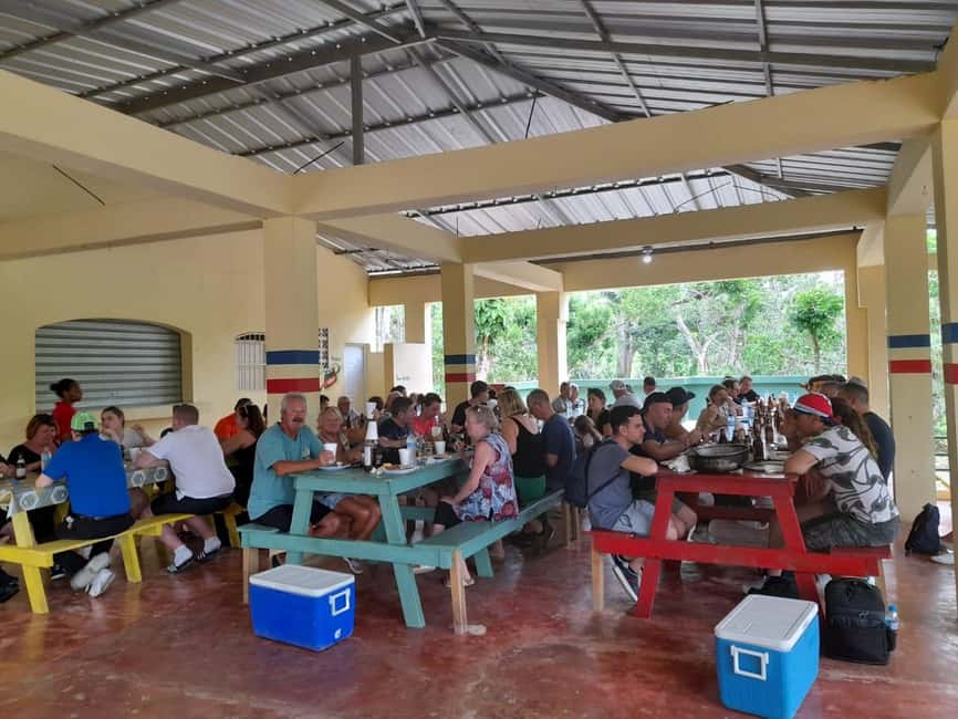 imagem n.13 de A partir de Punta Cana: Excursão Cultural e Histórica Expedição Higuey atividade em Punta Cana, carregada pelo fornecedor
