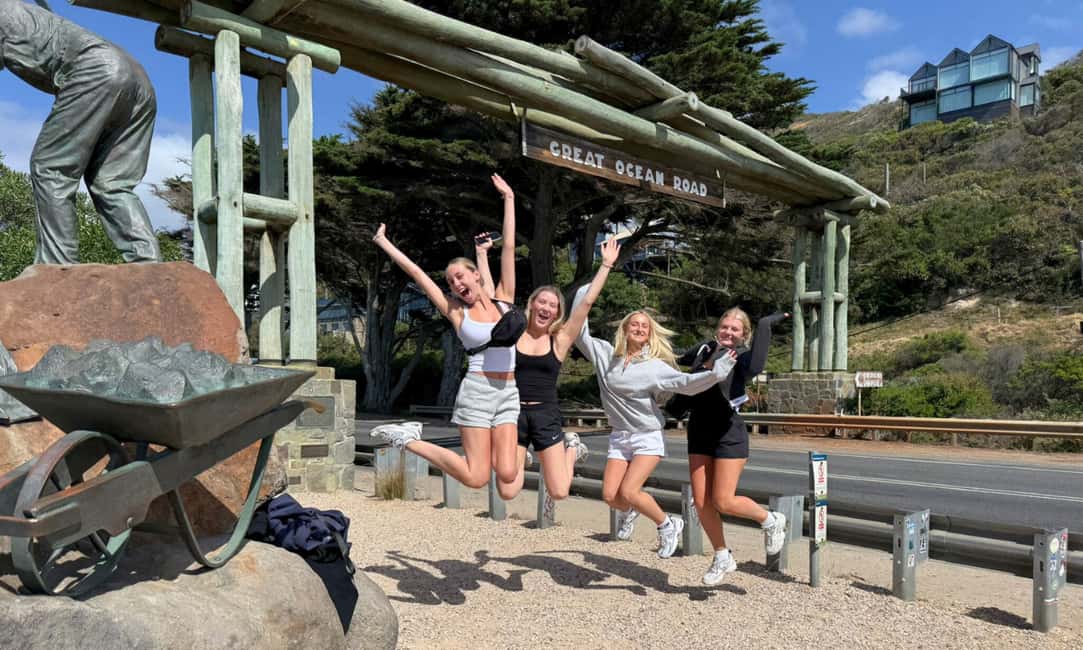 imagem n.2 de De Melbourne: Excursão de dia inteiro pela Great Ocean Road ao pôr do sol atividade em Melbourne, carregada pelo fornecedor