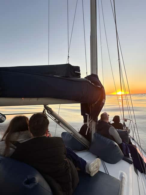 imagem n.34 de Porto: Cruzeiro de charme em veleiro com vinho do Porto, opção de pôr do sol atividade em São Pedro da Afurada, carregada pelo fornecedor