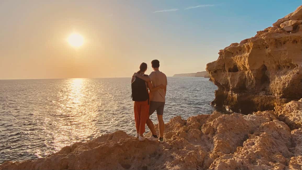 afbeelding n.12 van Vanuit Faro: Benagil, Marinha Beach, Algar Seco, 7 Valleys... activiteit in Praia do Carvoeiro, geüpload door aanbieder