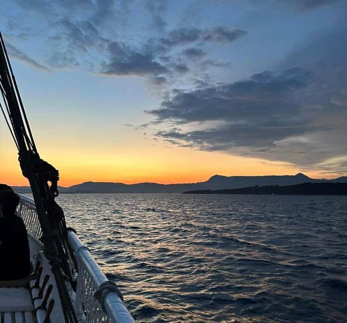 afbeelding n.3 van Corfu: Cruise bij zonsondergang op een traditioneel houten zeiljacht activiteit in West-Griekenland, geüpload door aanbieder