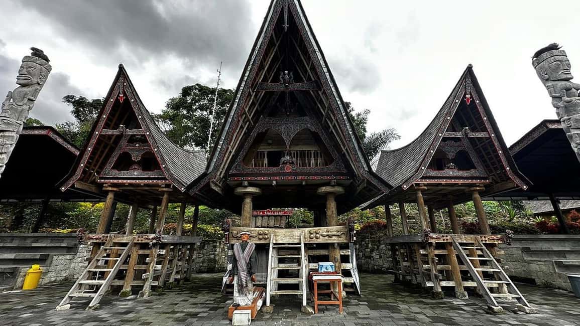 image n.12 of Medan Lake Toba Day Trip activity in Riau, uploaded by supplier