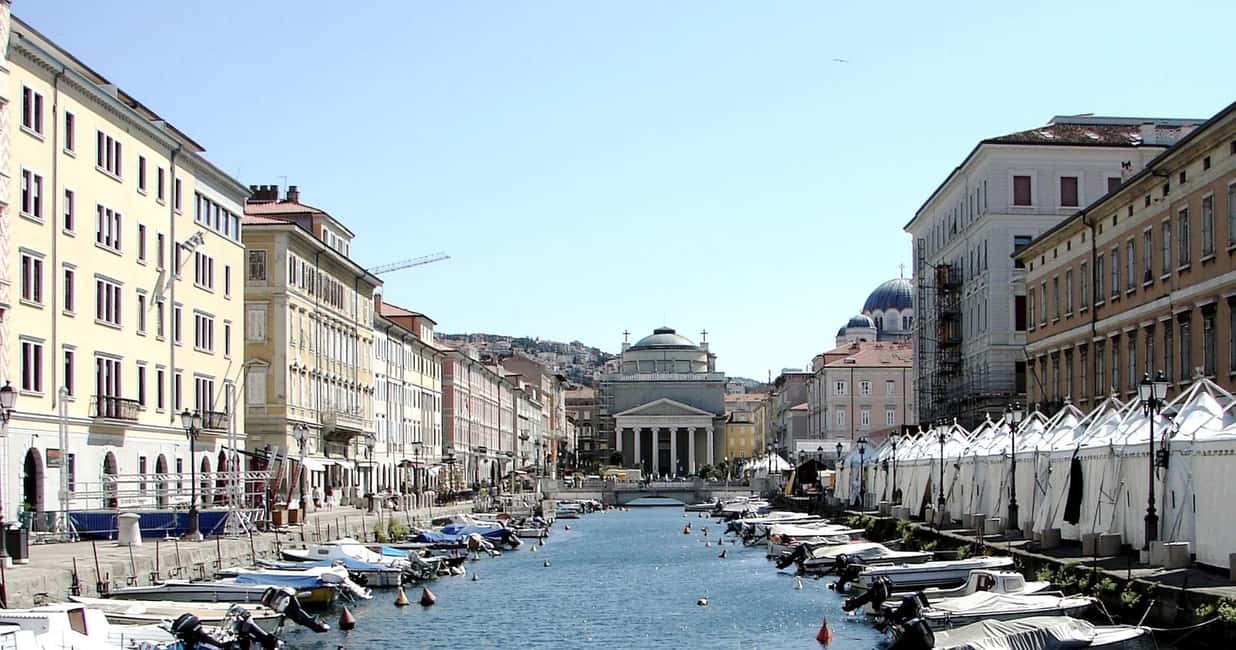 imagen n.º 1 de Trieste Visita Privada a Pie actividad en Trieste, subida por el proveedor