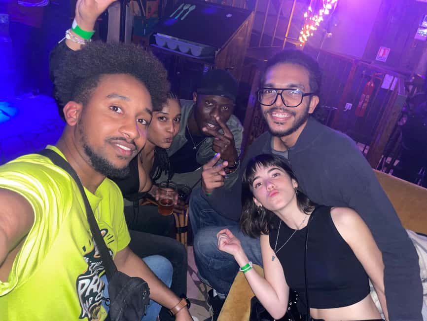 Image N°13 de Tournée des bars internationaux à Lille avec shots gratuits et jeux amusants activité à Lille, publiée par le prestataire