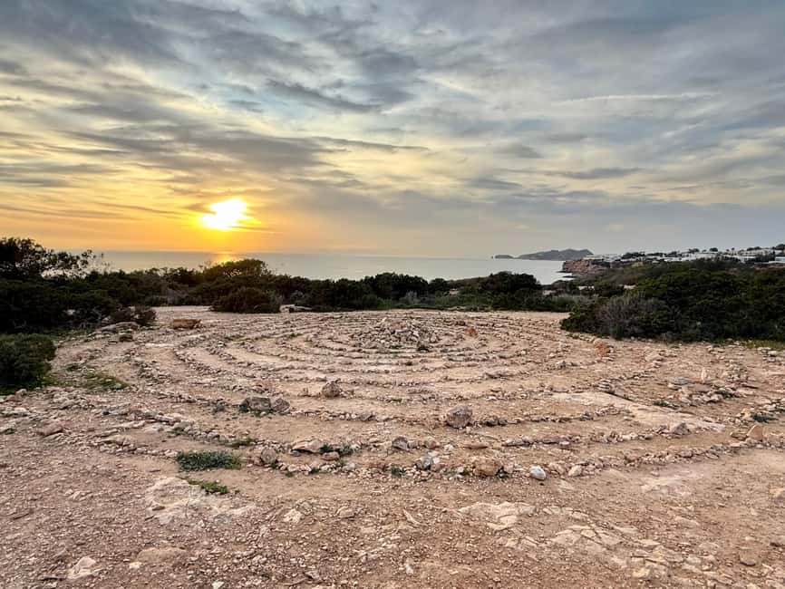 bild nr.16 av Ibiza: Halvdagsutflykt med ikoniska fotomotiv aktivitet i Santa Eulària des Riu, uppladdad av arrangören