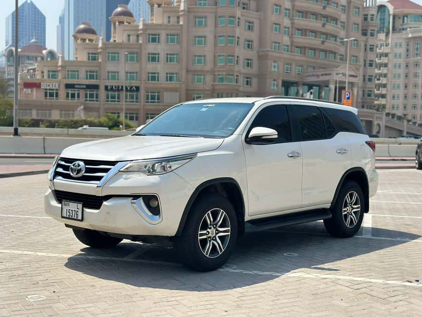 afbeelding n.2 van Dubai of Abu Dhabi: Privéchauffeursdienst activiteit in Dubai, geüpload door aanbieder