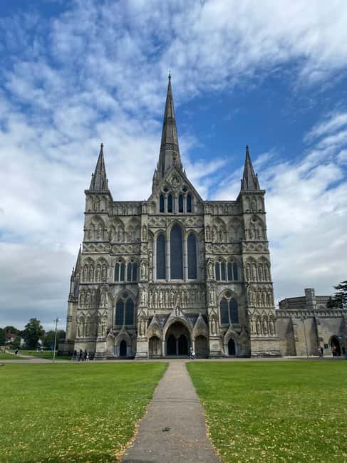 Obraz nr 3 z atrakcji Z Southampton: Prywatna wycieczka 1-dniowa Stonehenge & Salisbury w Salisbury, przesłany przez organizatora