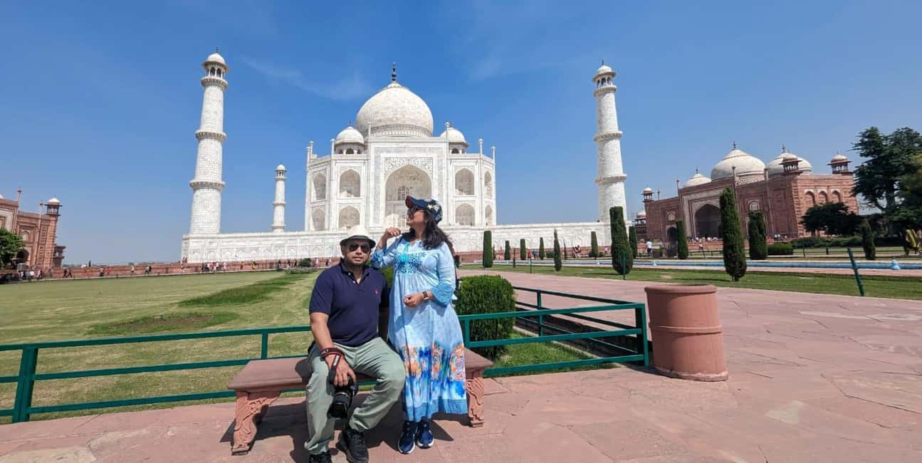 image n.8 of From Delhi: Taj Mahal Sunrise, Baby Taj & Agra Fort Day Tour activity in Agra, uploaded by supplier